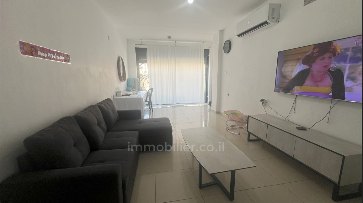 Apartamento 3 cômodos Bat yam Bat yam 342-IBL-6838
