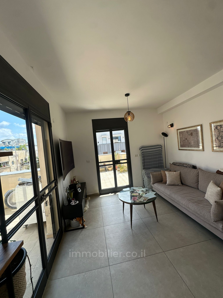 Minicobertura 3 cômodos Tel Aviv Nahalat binyamin 342-IBL-6839