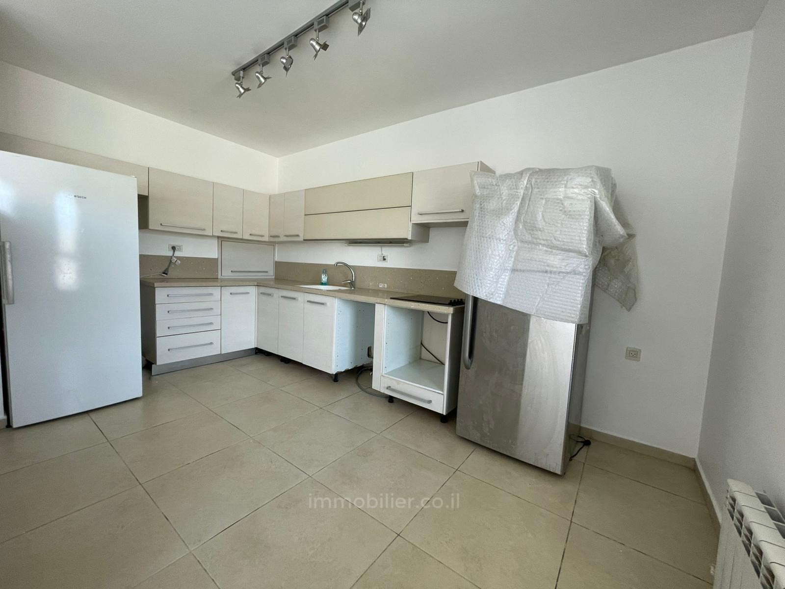 Apartamento 4 cômodos Jerusalém Har Homa 342-IBL-6846