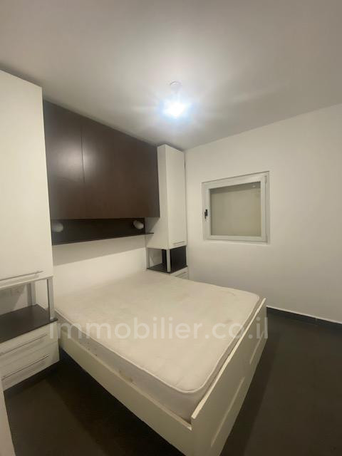 Apartamento 2 cômodos Tel Aviv Ben-Yehuda 342-IBL-6854