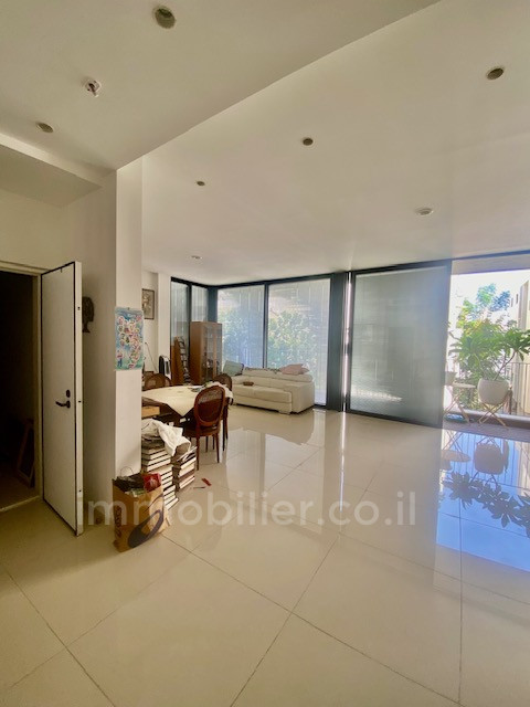 Apartamento 4.5 cômodos Tel Aviv tel aviv north 342-IBL-6855