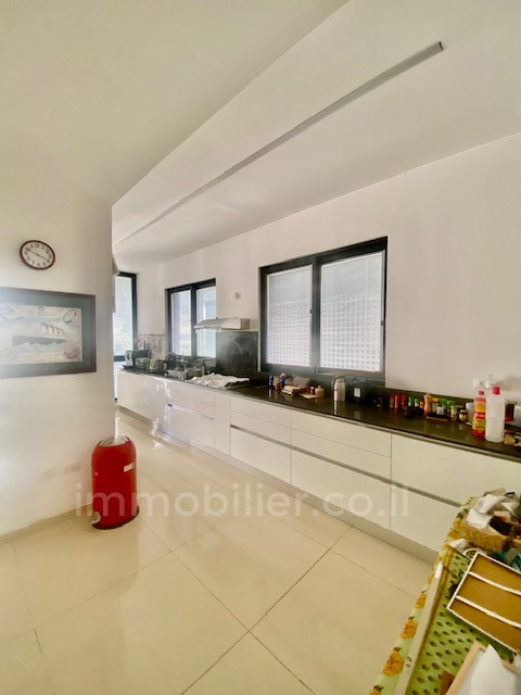 Apartamento 4.5 cômodos Tel Aviv tel aviv north 342-IBL-6855