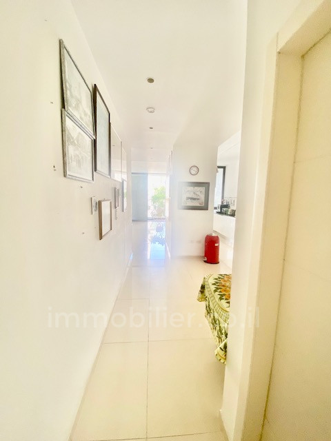 Apartamento 4.5 cômodos Tel Aviv tel aviv north 342-IBL-6855