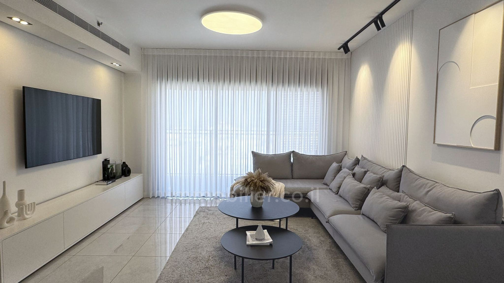 Apartamento 4 cômodos Bat yam Bat yam 342-IBL-6870