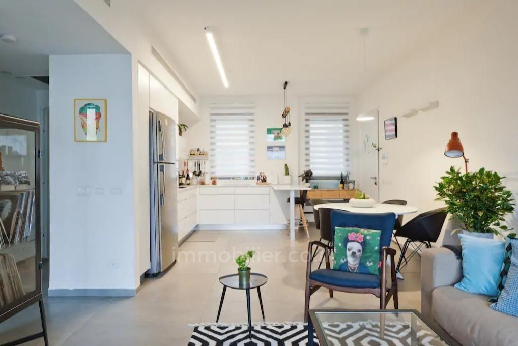 Apartamento 3 cômodos Tel Aviv Levontin 342-IBL-6873