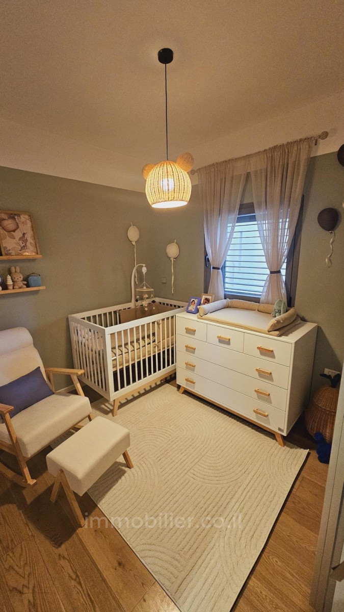 Apartamento 3 cômodos Tel Aviv Levontin 342-IBL-6873