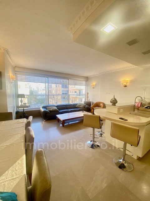 Apartamento 4 cômodos Tel Aviv tel aviv north 342-IBL-6879