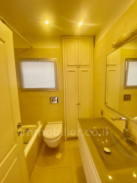 Apartamento 4 cômodos Tel Aviv tel aviv north 342-IBL-6879