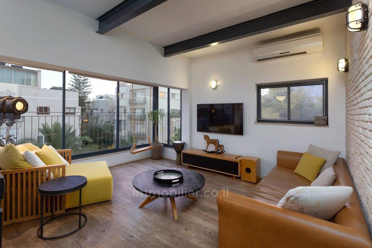 Duplex-Cobertura 3 cômodos Tel Aviv Bazel 342-IBL-6880