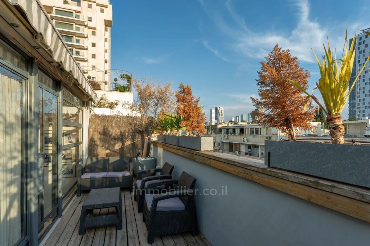 Duplex-Cobertura 3 cômodos Tel Aviv Bazel 342-IBL-6880