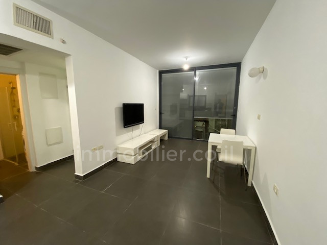 Apartamento 2 cômodos Tel Aviv Ben-Yehuda 342-IBL-6881