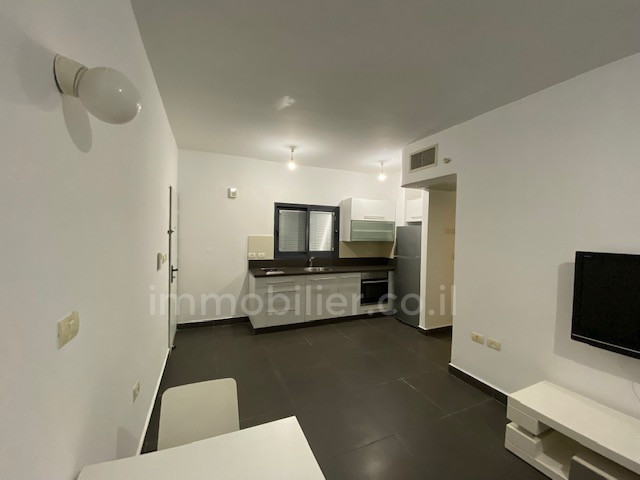 Apartamento 2 cômodos Tel Aviv Ben-Yehuda 342-IBL-6881