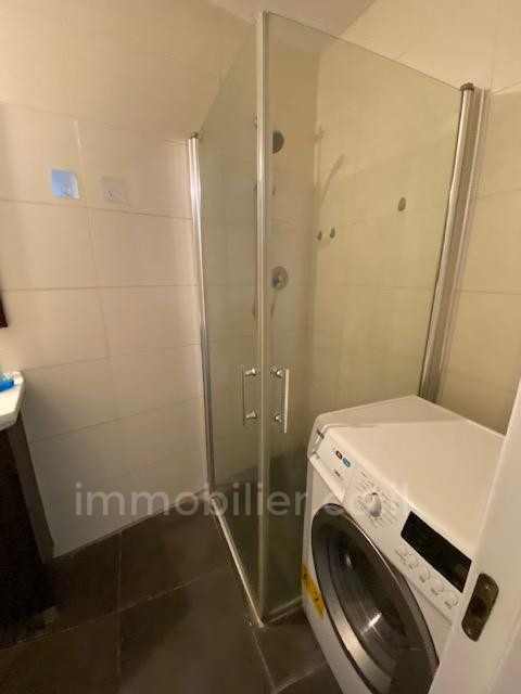 Apartamento 2 cômodos Tel Aviv Ben-Yehuda 342-IBL-6881