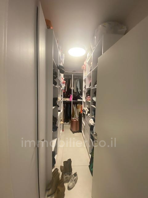 Apartamento 3.5 cômodos Ramat Gan Rue Jabotinski 342-IBL-6882