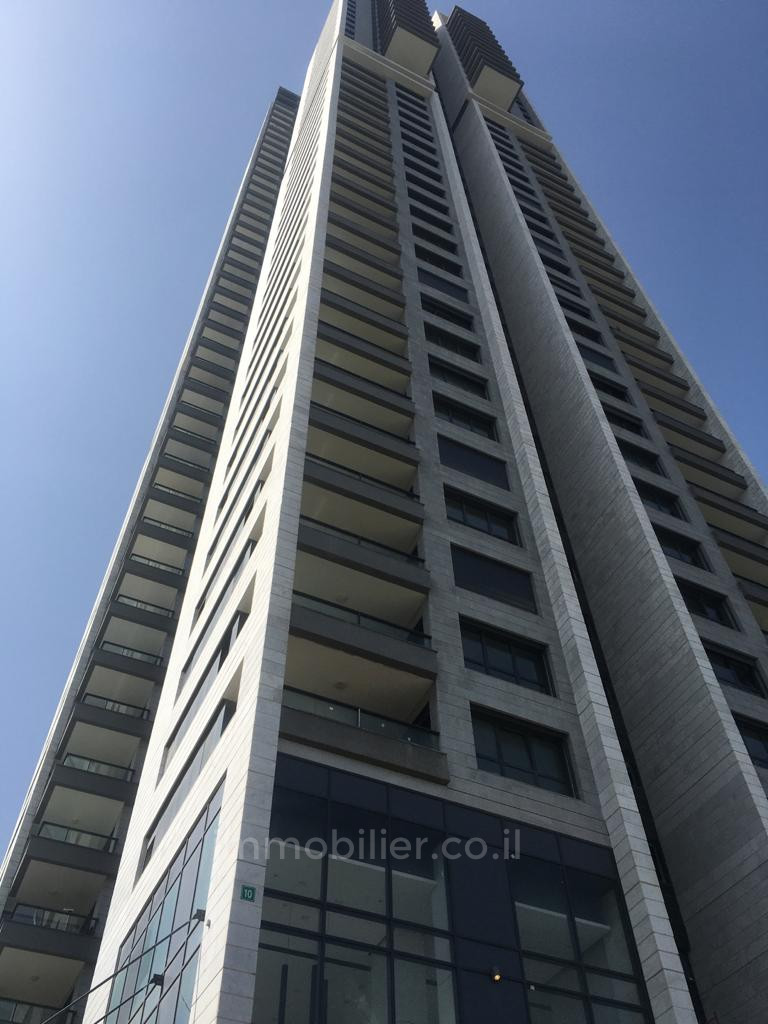 Apartamento 3.5 cômodos Ramat Gan Rue Jabotinski 342-IBL-6882
