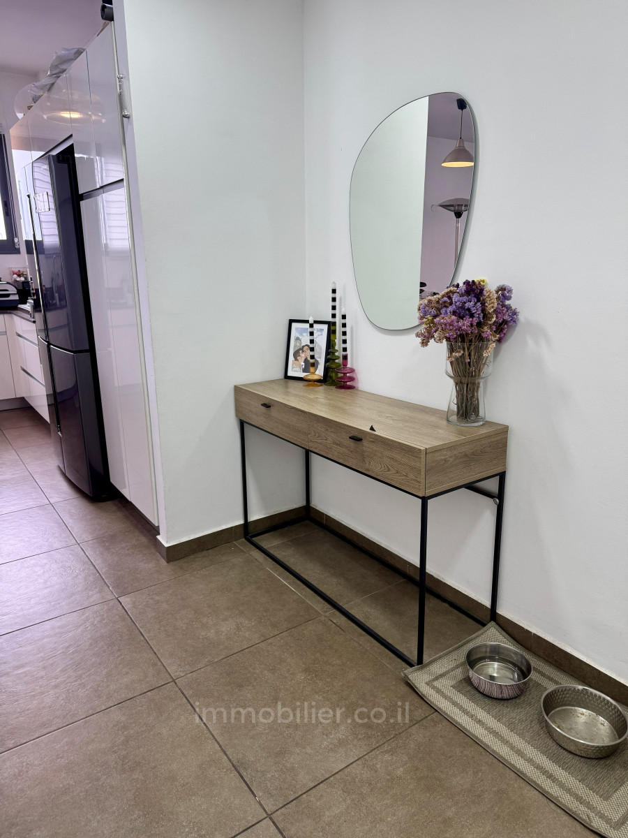 Apartamento 3 cômodos Tel Aviv Florentine 342-IBL-6891