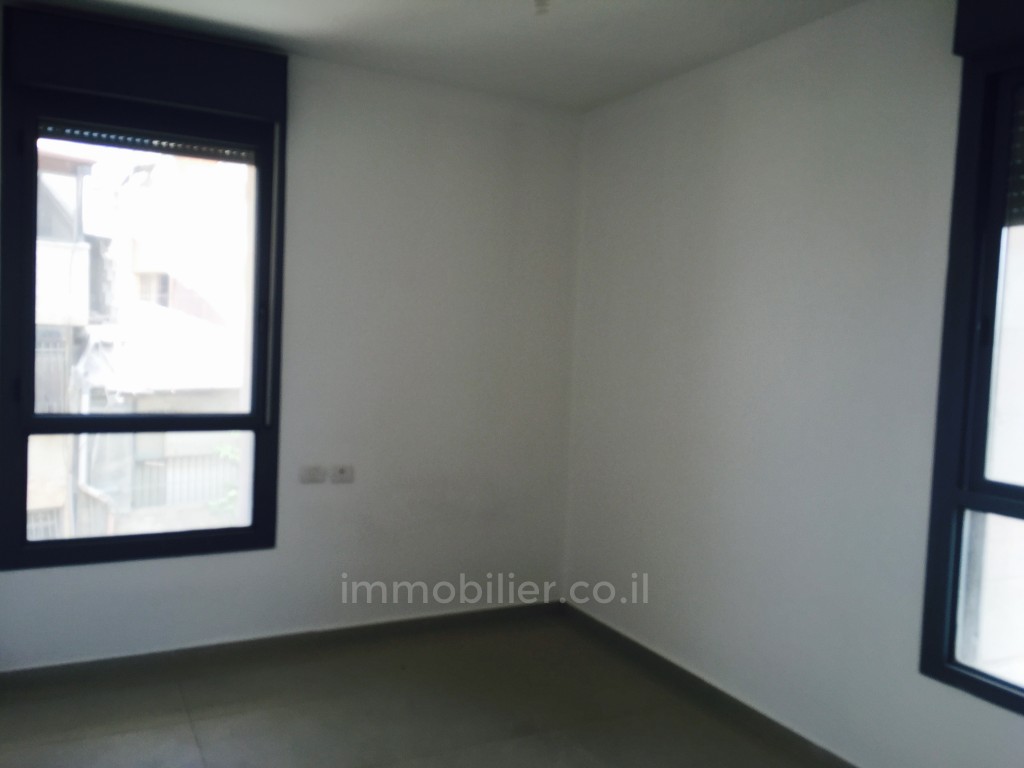 Apartamento 5 cômodos Jerusalém Centro da cidade 343-IBL-1007