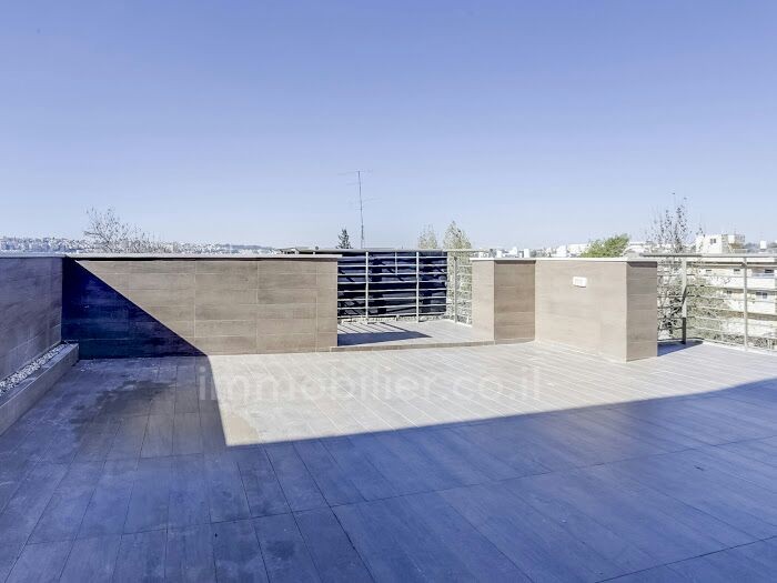 Cobertura 4 cômodos Jerusalém Rehavia 343-IBL-1024