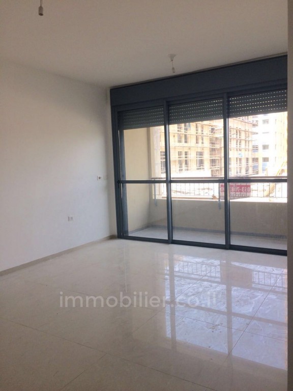 Apartamento 2 cômodos Jerusalém Baka 343-IBL-1025