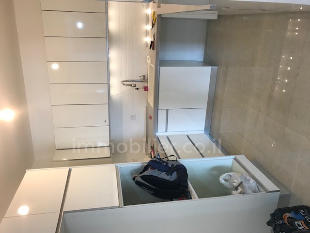 Apartamento 5 cômodos Jerusalém Beit Vagan 343-IBL-1053