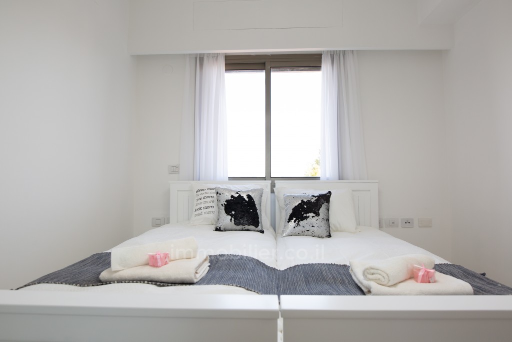 Apartamento 3 cômodos Jerusalém Centro da cidade 343-IBL-1058