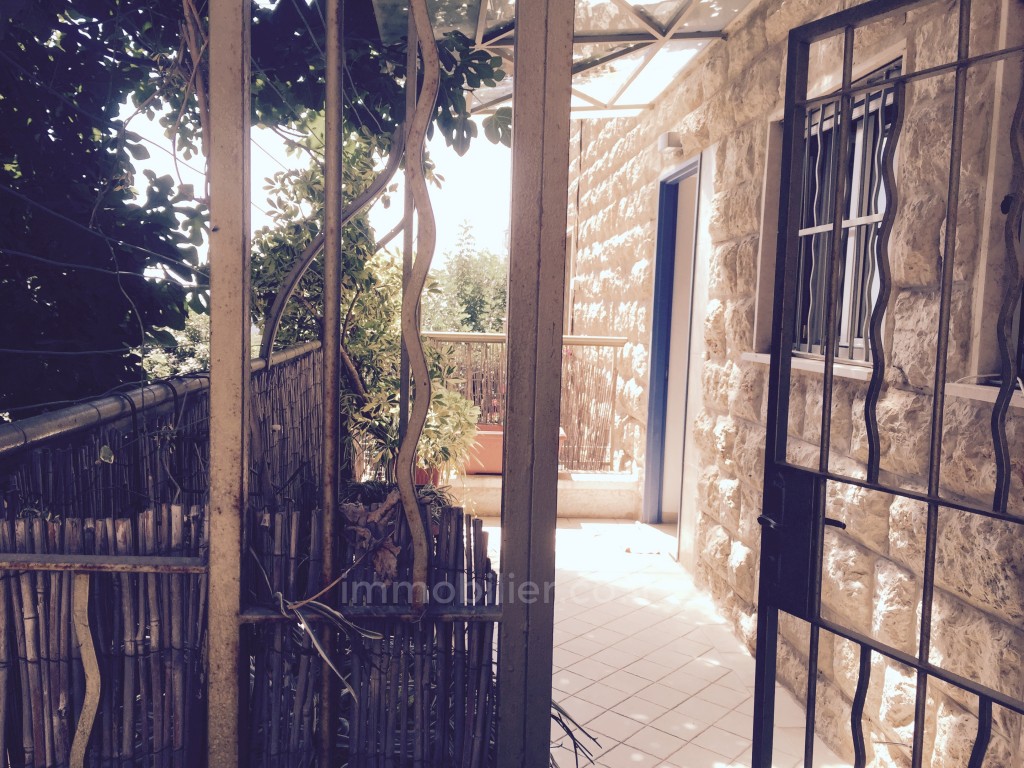 Apartamento 4 cômodos Jerusalém Beit Vagan 343-IBL-825