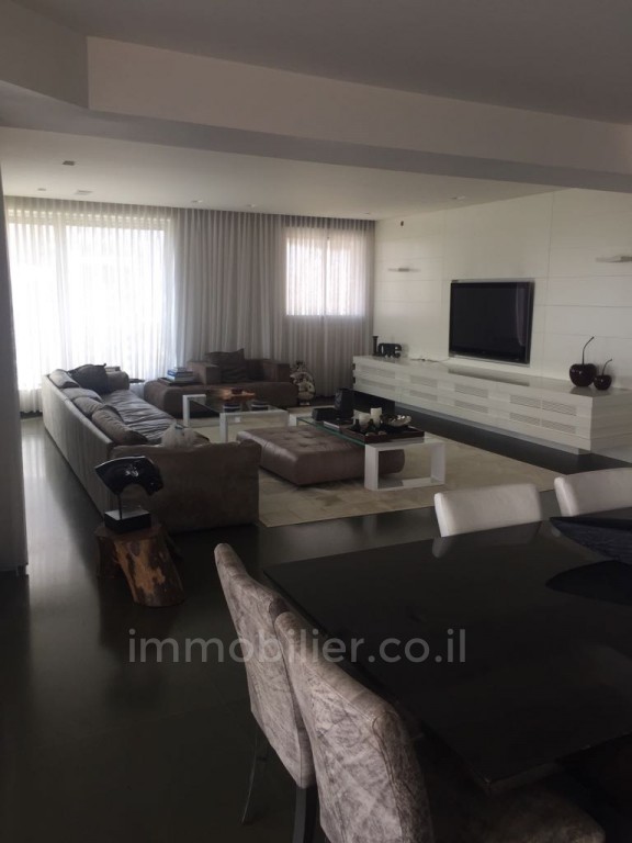 Cobertura 6 cômodos Tel Aviv Park Tzameret 357-IBL-1180