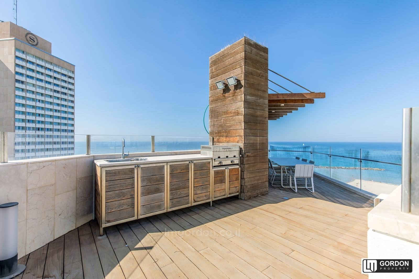 Duplex-Cobertura 5 cômodos Tel Aviv Primeira linha de mar 357-IBL-1454