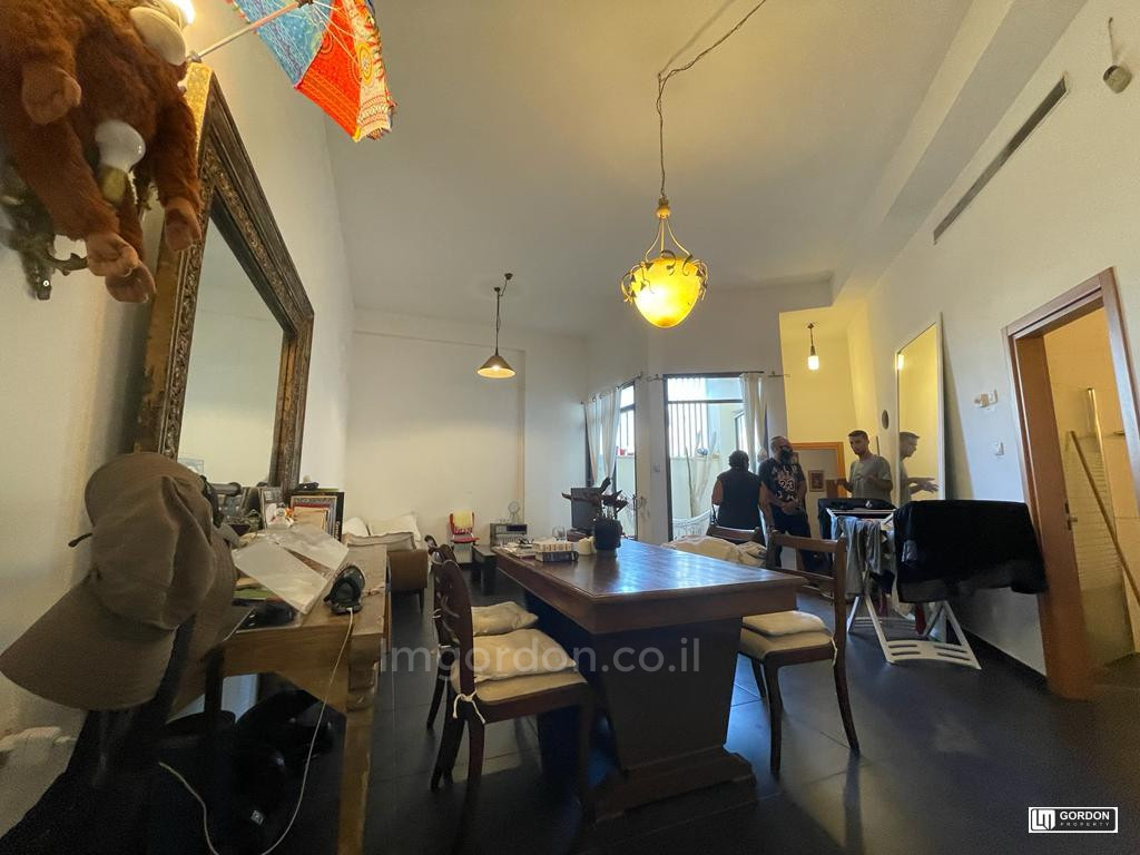 Apartamento 2 cômodos Yaffo Shouk hapishpoushim 357-IBL-1464