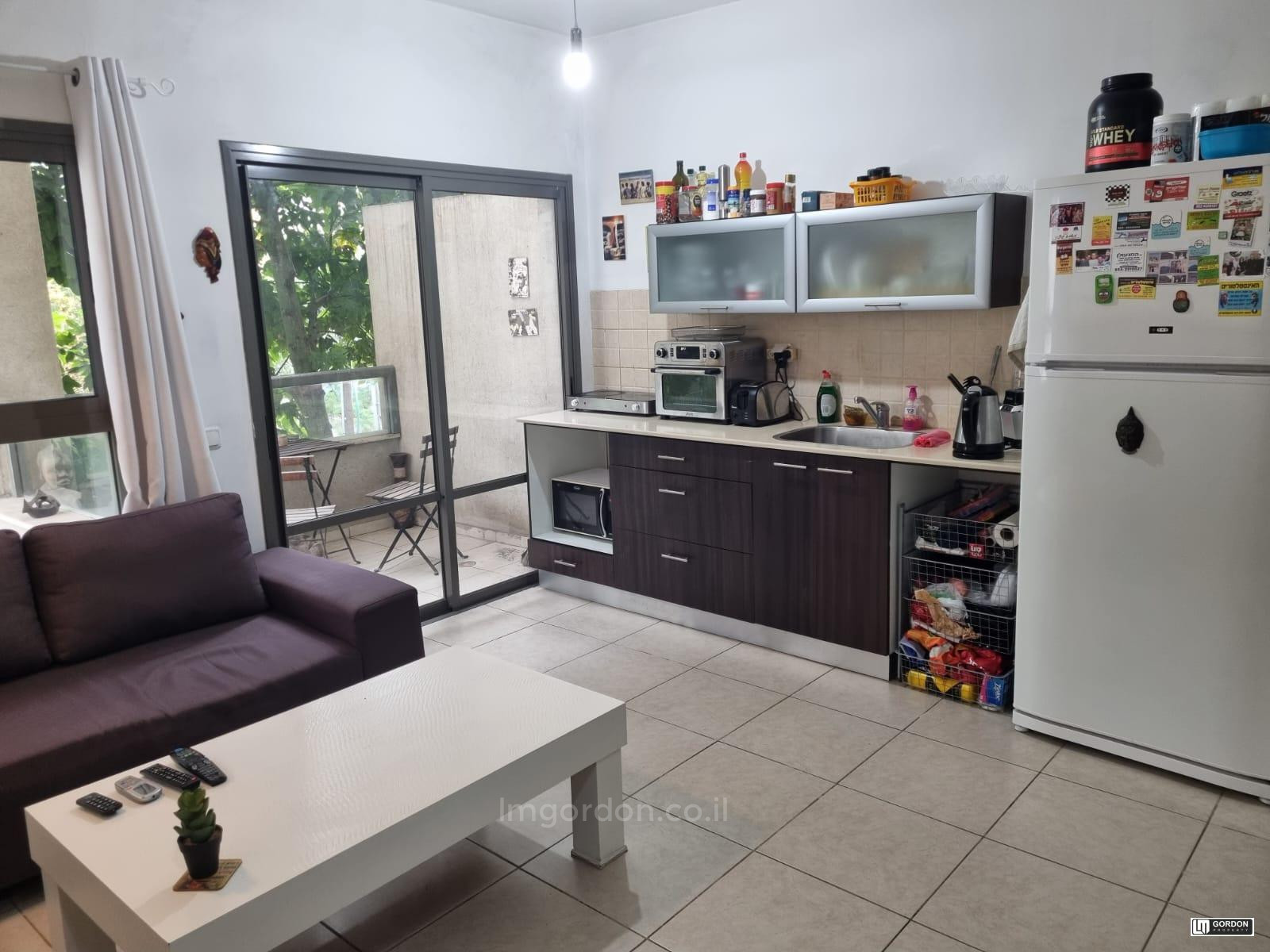 Apartamento 3 cômodos Tel Aviv Montifiory 357-IBL-1472