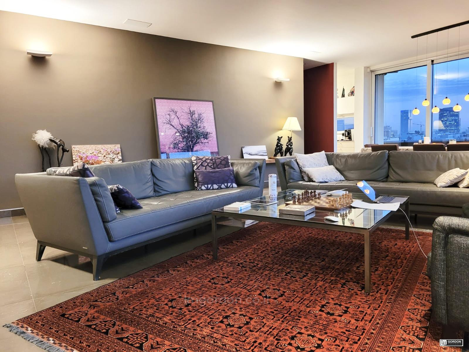 Cobertura 3 cômodos Tel Aviv Habima 357-IBL-1499