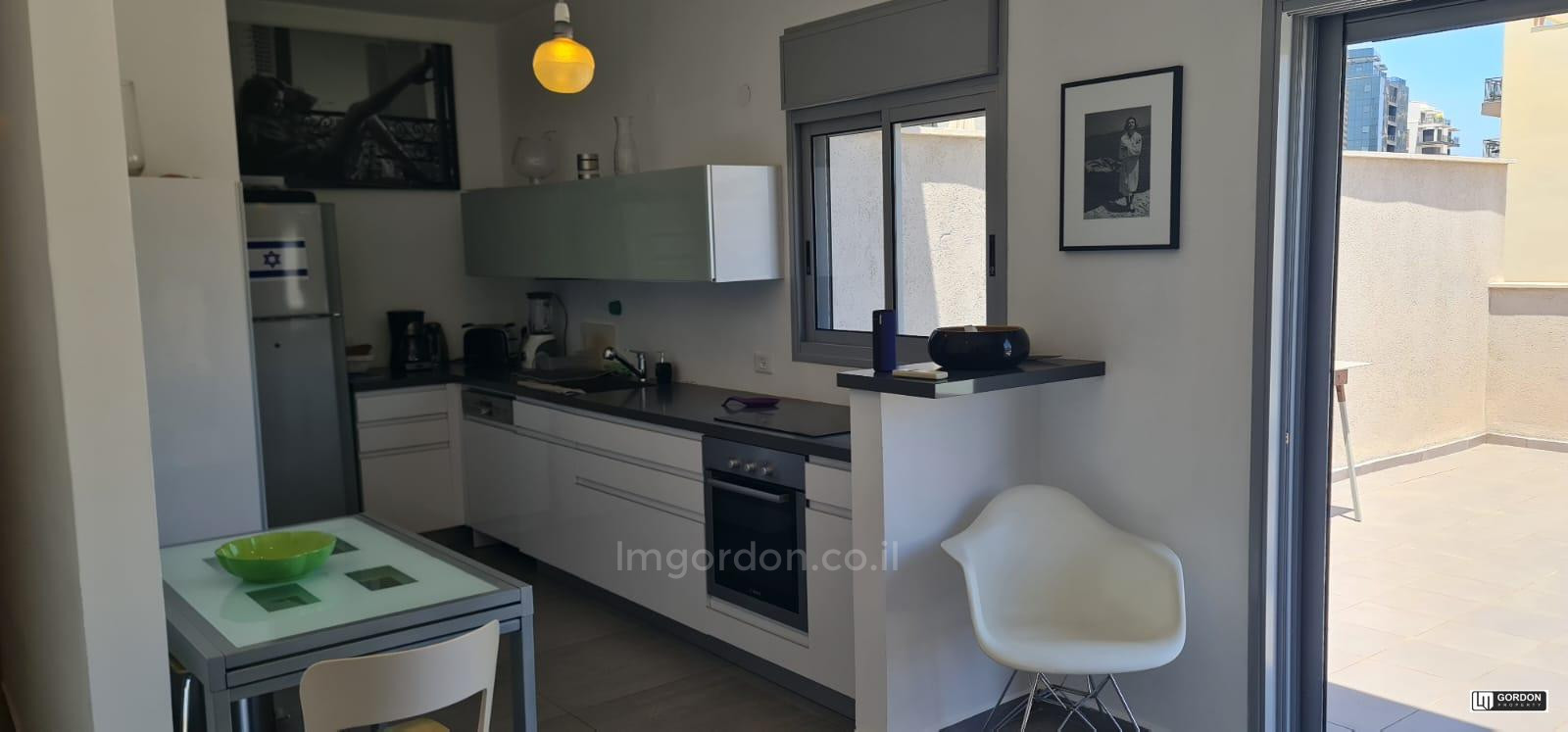 Apartamento 3 cômodos Tel Aviv Florentine 357-IBL-1503