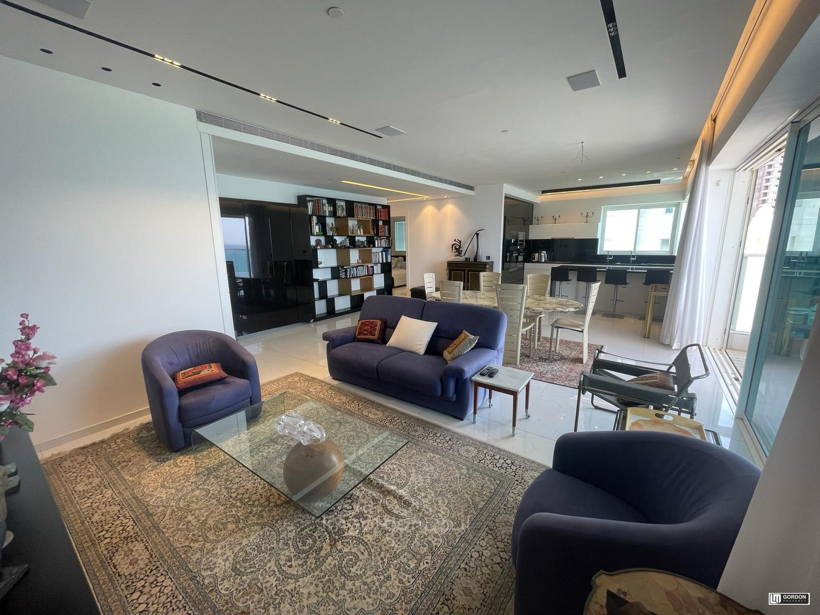 Apartamento 4 cômodos Netanya Kikar 357-IBL-1514