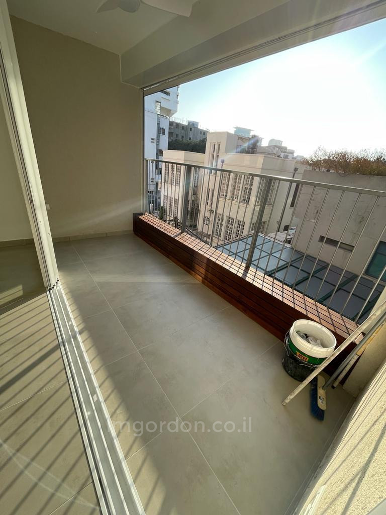 Apartamento 3 cômodos Tel Aviv Região marítima 357-IBL-1534