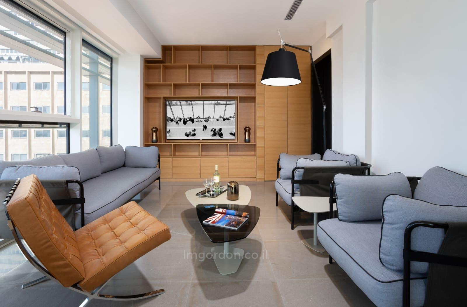 Apartamento 4 cômodos Tel Aviv Rothshild 357-IBL-1564