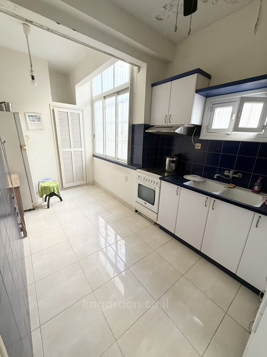 Apartamento 4 cômodos Tel Aviv Região marítima 357-IBL-1574