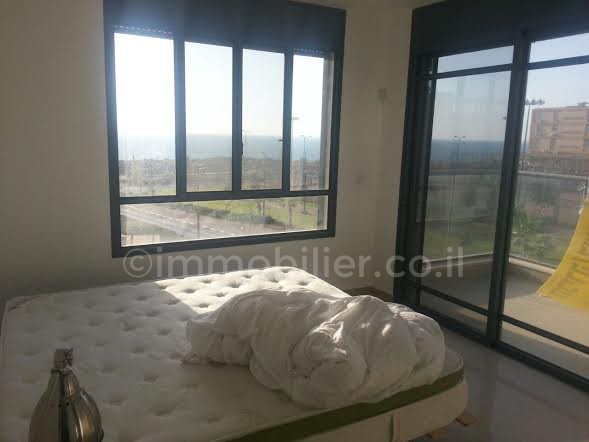 Casarão 5 cômodos Netanya Nat600 368-IBL-173