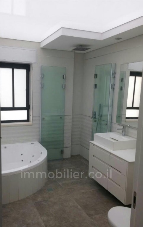 Apartamento 6 cômodos Jerusalém Talbieh 368-IBL-242