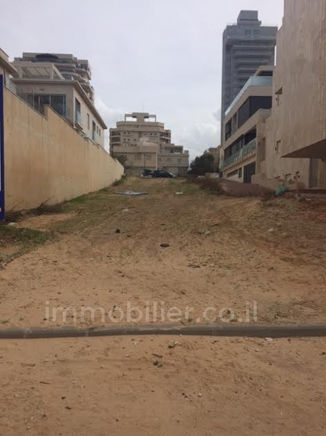 Terrenos 1 cômodos Netanya Nat600 368-IBL-289