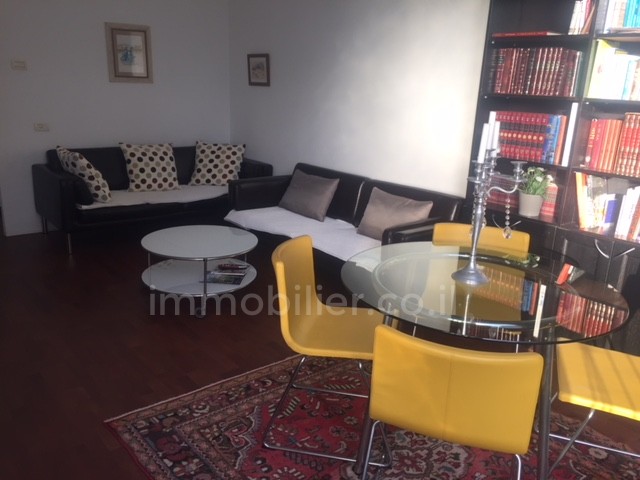 Apartamento 2 cômodos Netanya Centro da cidade 368-IBL-362