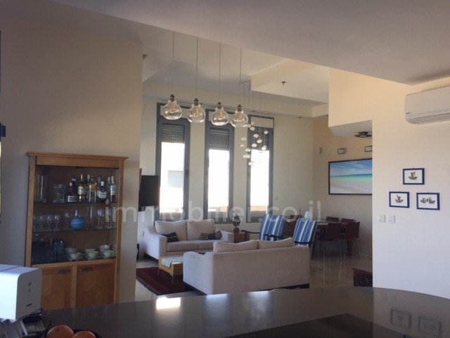 Cobertura 4 cômodos Netanya Nat600 368-IBL-365