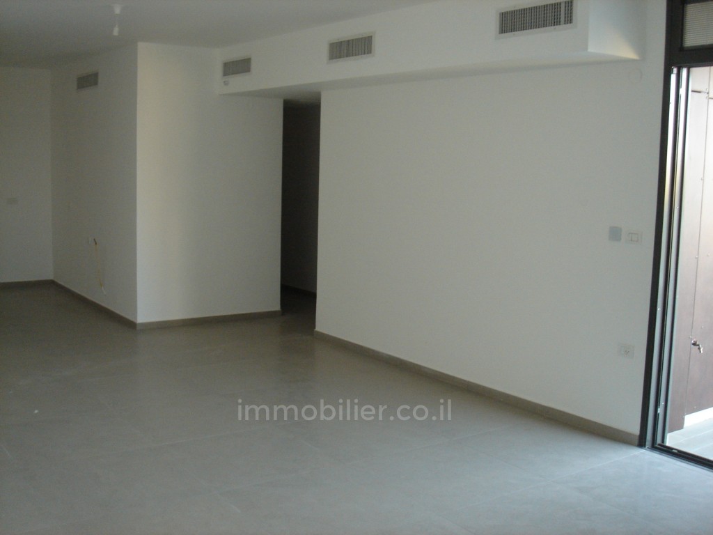 Apartamento 5 cômodos Netanya Nat600 368-IBL-369