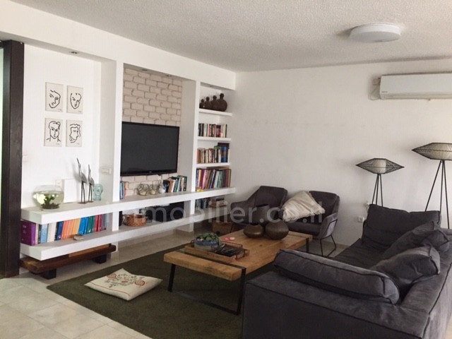 Cobertura 5 cômodos Netanya Centro da cidade 368-IBL-371