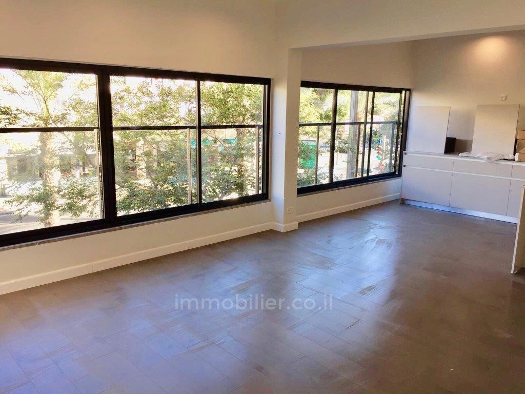Apartamento 3 cômodos Tel Aviv Centro da cidade 368-IBL-373
