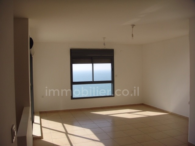 Apartamento 5 cômodos Netanya Nat600 368-IBL-375