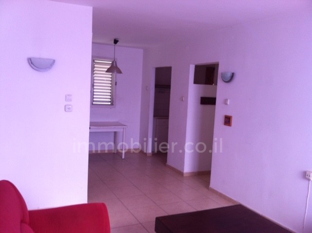 Apartamento 2 cômodos Beer Sheva Guimel 368-IBL-378