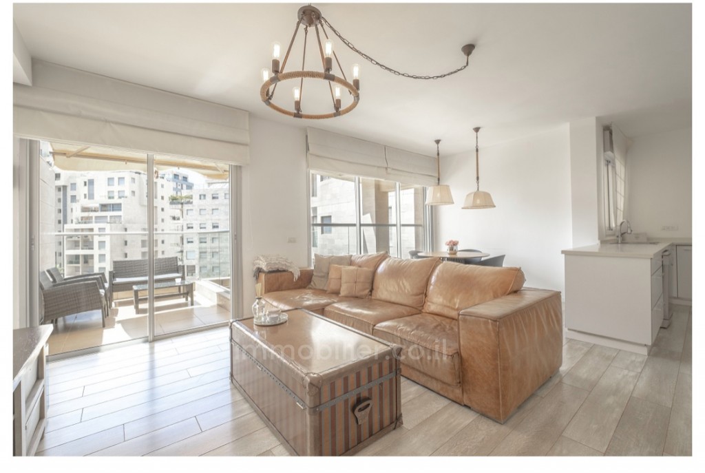 Apartamento 5 cômodos Tel Aviv Goush Hagadol 368-IBL-385