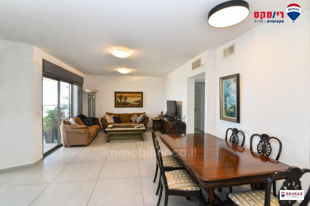 Apartamento 5 cômodos Hadera Ein a Yam 379-IBL-276