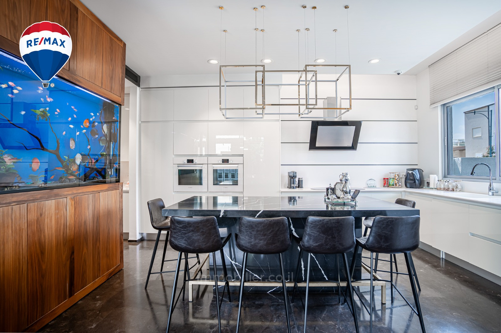 Casarão 8 cômodos Hadera beit eliezer 379-IBL-313