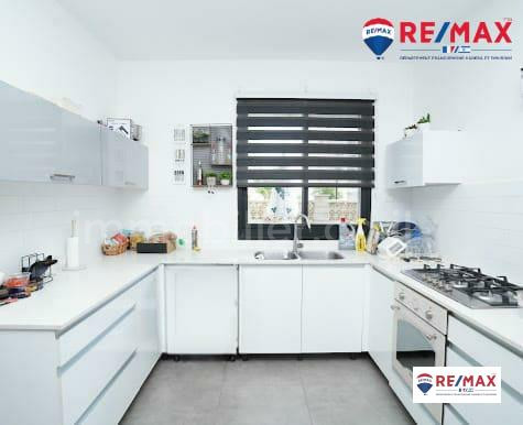 Apartamento garden 3 cômodos Hadera Bairro do Parque 379-IBL-331